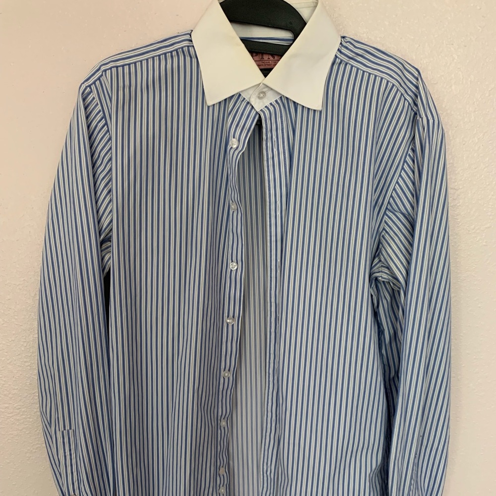 Thomas Pink White Collar Button Up Shirt.
